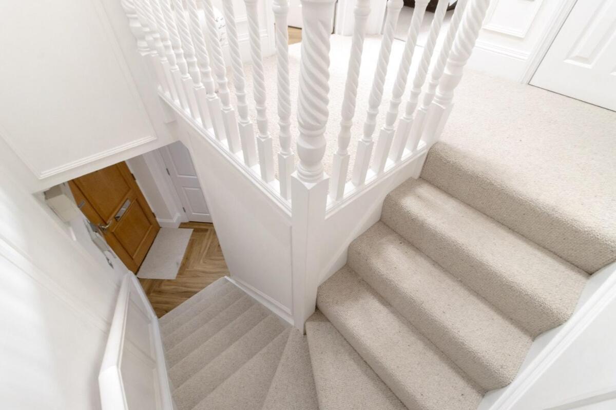 Luxury 2 Bed Edwalton